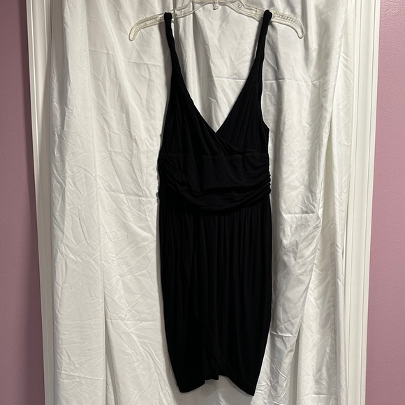 Guess Dresses & Skirts - Guess Elegant Black Mini Dress